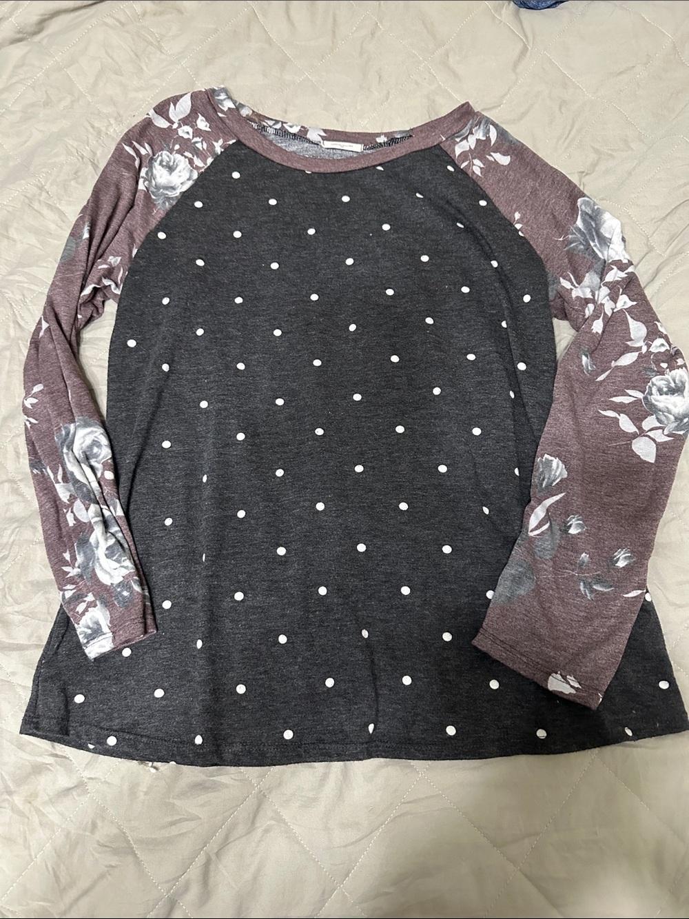 12 Pm By Mon Ami Charcoal Polka Dot Raglan Top with Mauve Floral Sleeves